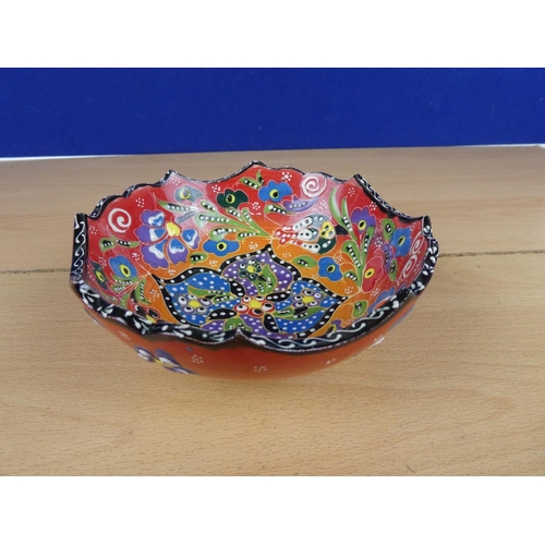 591 - A hand painted bowl.