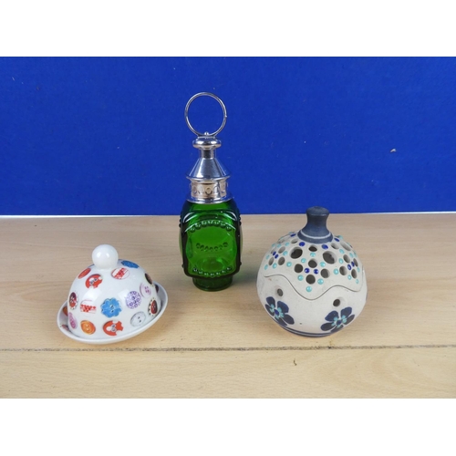 595 - An Avoca lidded trinket dish with button design and more.