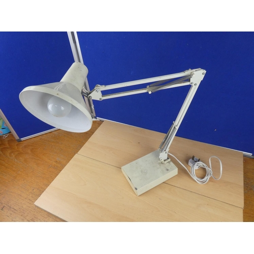 140 - A vintage style anglepoise table lamp.