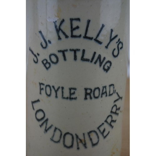 90 - An antique J J Kelly's Foyle Road, Londonderry stoneware beer bottle (a/f).