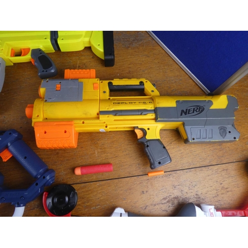 138 - A large collection of Nerf guns and more.