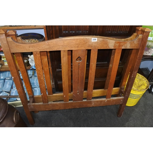 259 - A pair of antique oak single bed ends. Approx 100x107cm.