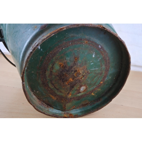 286 - A vintage green enamel water bucket.