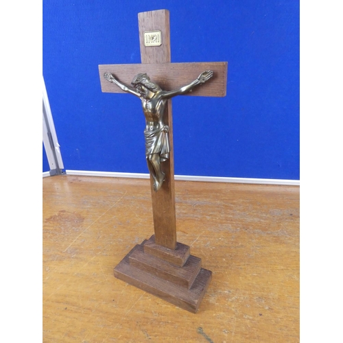 343 - A religious crucifix. Approx 39cm.