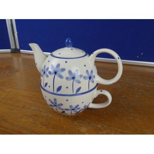 384 - A ceramic 'Tea Clipper' by Whittard teapot and cup set.