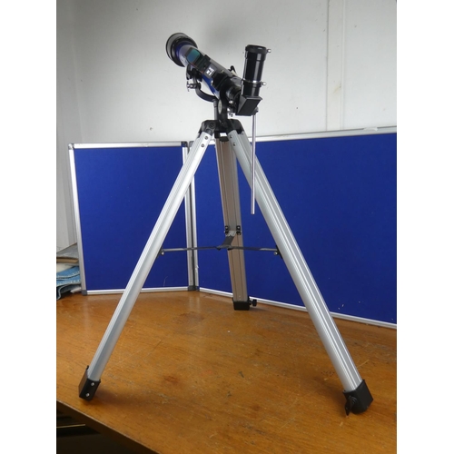 517 - A Meade telescope and tripod base.