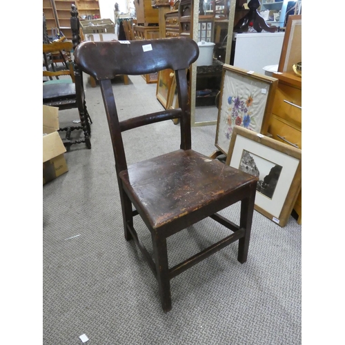 547 - An Irish vernacular kitchen chair.