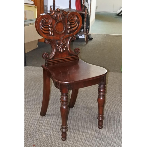 744 - A stunning antique Victorian mahogany hall chair.