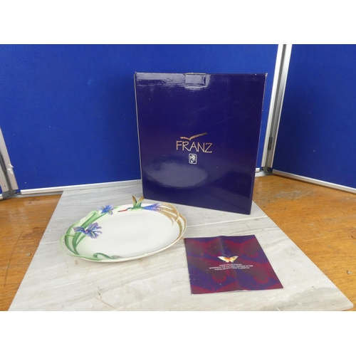 863 - A stunning boxed Franz Hummingbird tray.