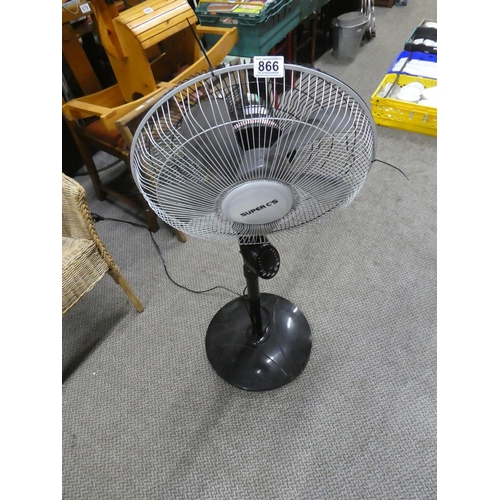 866 - A Super C'S floor standing fan. approx 106cm.