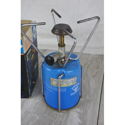 994 - A boxed vintage Camping Gaz stove.