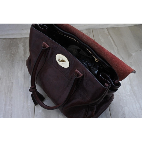 950 - A stunning genuine Mulberry ox blood leather bag.