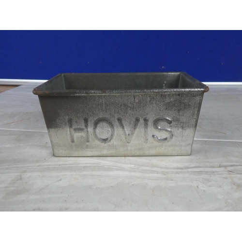 1076 - A Hovis baking tin.