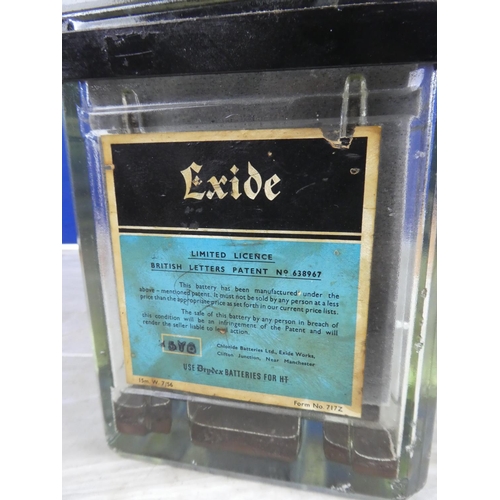 1142 - A vintage Exide car battery.