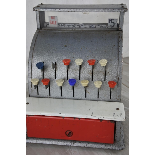 1197 - A tin metal toy cash register.