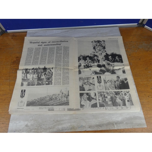 921 - A Chronicle Souvenir Supplement 'Coleraine Hails Her Majesty' approx 44x30cm.