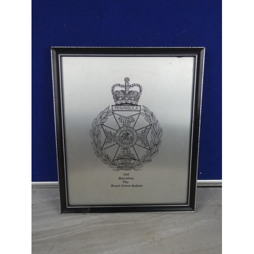 922 - A framed military plaque '3rd Battalion - The Royal Green Jackets'. Approx 24x20cm.