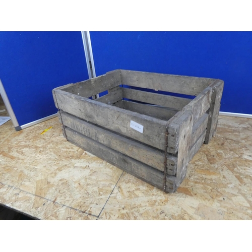 1296 - A vintage wooden crate.