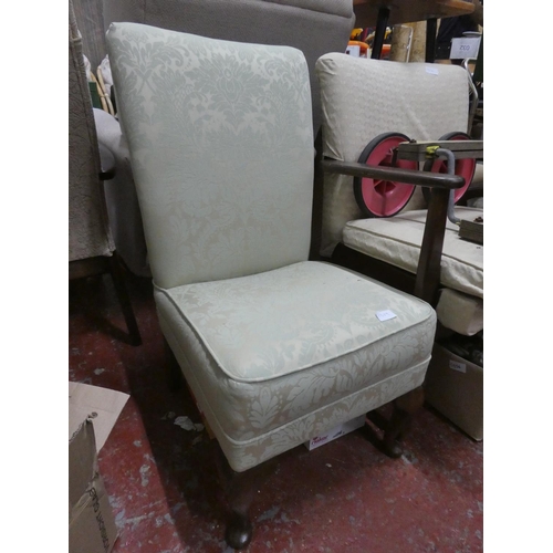 1339 - A vintage upholstered nursing chair.