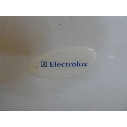 567 - An Electrolux undercounter fridge.