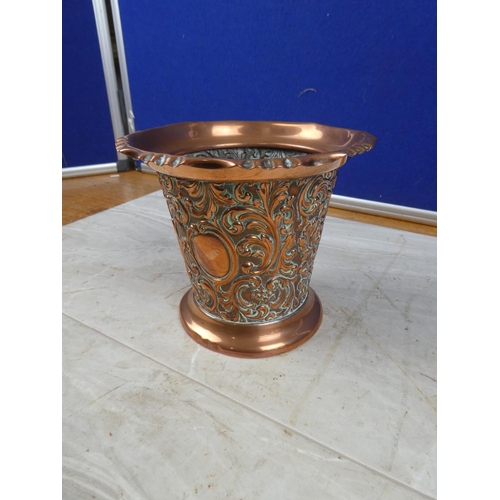 33 - A stunning copper and embossed vase, 13cm tall x 15cm diameter.