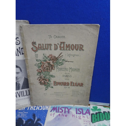 584 - An assorted lot of sheet music to include 'Round the Marble Arch', 'When the Poppies Bloom Again', '... 