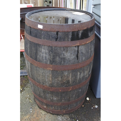 1261 - A whiskey barrel.