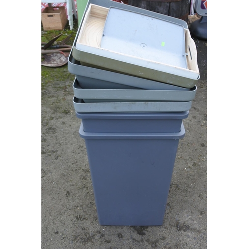 1263 - An assortment of bins.