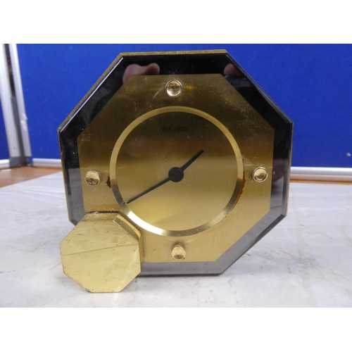 64 - A vintage Seiko mantle clock.