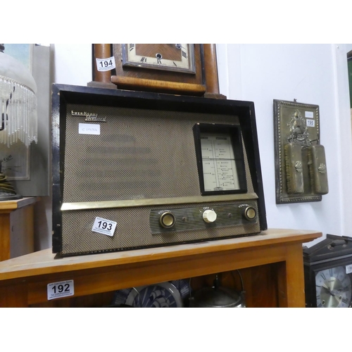 193 - A vintage EverReady Sky Lord radio.