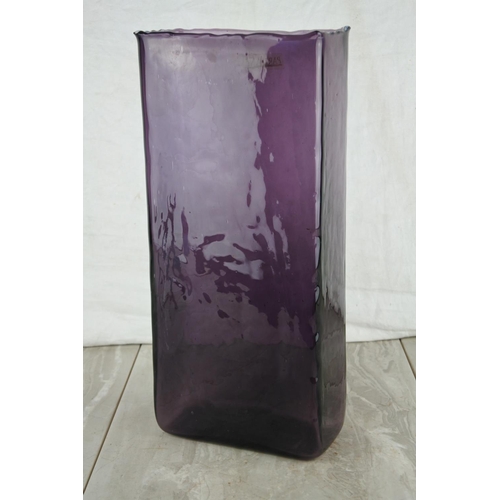 292 - A large Parklane glass vase.  Approx 35cm.