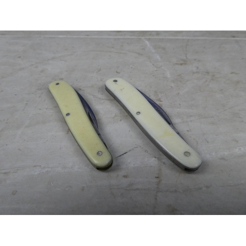 625 - Two James Barber pen knives.