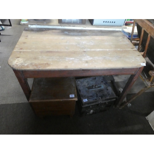 667 - An antique Irish pine kitchen table.