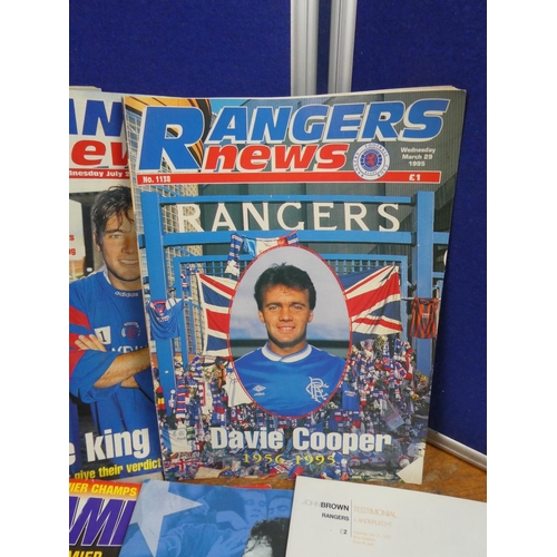 670 - A collection of magazines relating to Rangers Football Club.