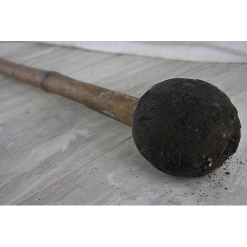 65 - A stunning antique cudgel/ weapon.