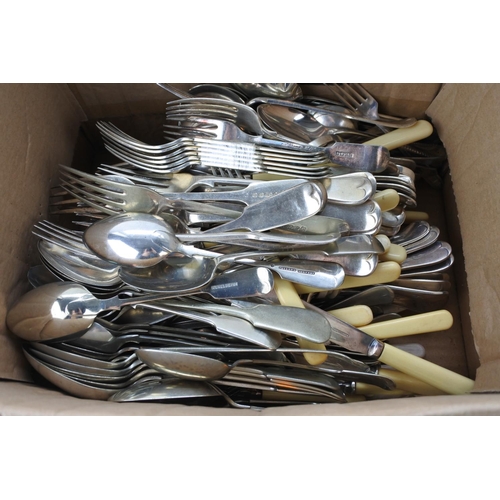 86 - A large lot of assorted cutlery.