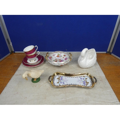 102 - A stunning Casa Bohemia ceramic tray with gilt detail, a swan planter and more.