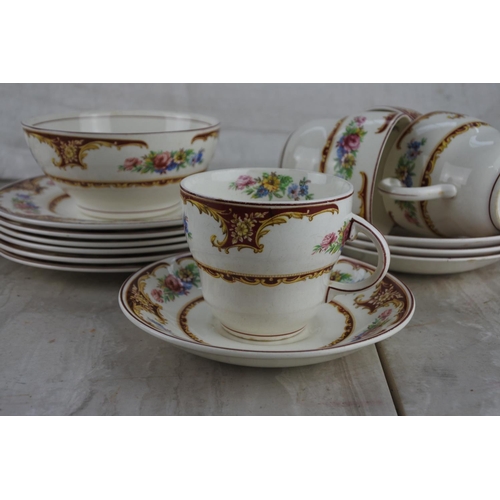 231 - A vintage Barratts 'Chelsea' part tea set.