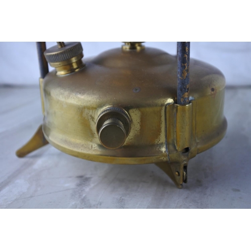 330 - A vintage Swedish made brass primus stove no OO.