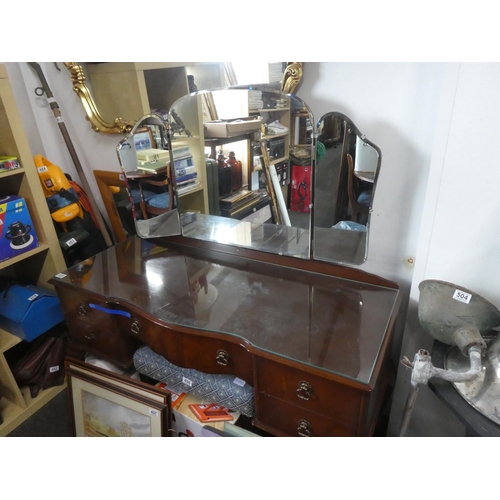 488 - A vintage dressing table with triple mirror. Approx 123x137x48cm.