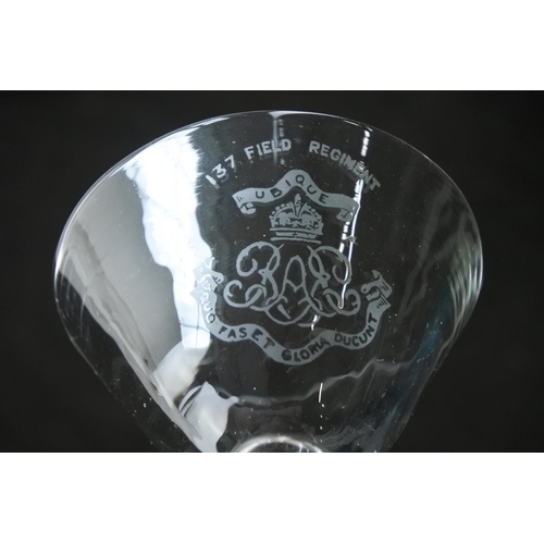 514 - A 1st Field Regiment etched toasting glass, made in Sweden.