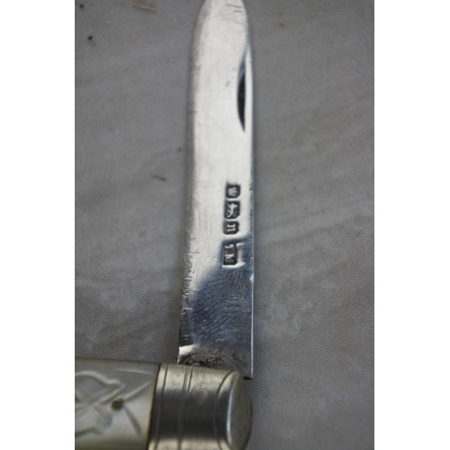 524 - A stunning sterling silver and mother of pearl fruit knife.