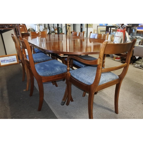 568 - A mahogany dining room table and six chairs set. Approx 90x195x75cm.