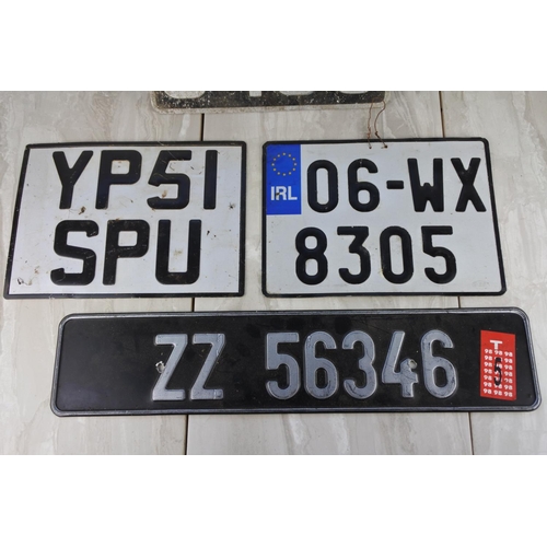 784 - A vintage number plate MSR 849G and three others.