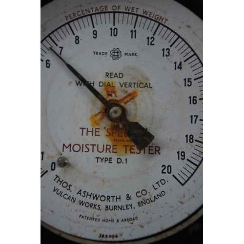 793 - A vintage 'The Speed' moisture tester.