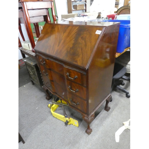 832 - A stunning mahogany writing bureau with ball and claw feet.  Approx 77x102x44cm.