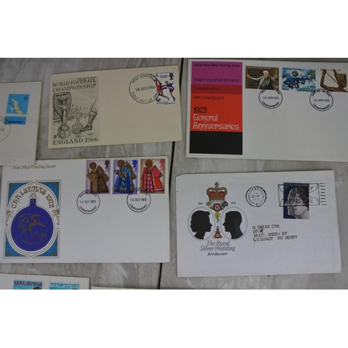 870 - A Post Office First Day Cover 25th Anniversary of Her Majesty the Queen and His Royal Highness the D... 