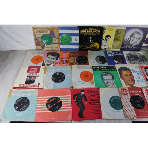 891 - A lot of vintage 45's to include Jerry Lee Lewis, Marty Robbins, Brendan Bowyer Hucklebuck, Lorne Gr... 