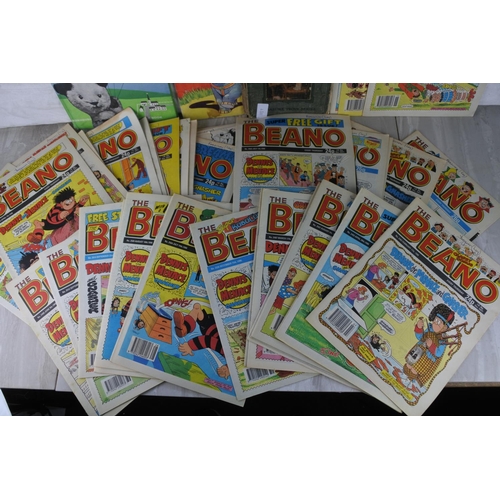 1027 - A lot of 51 vintage Beano comics from the 1990 and three other children's books.