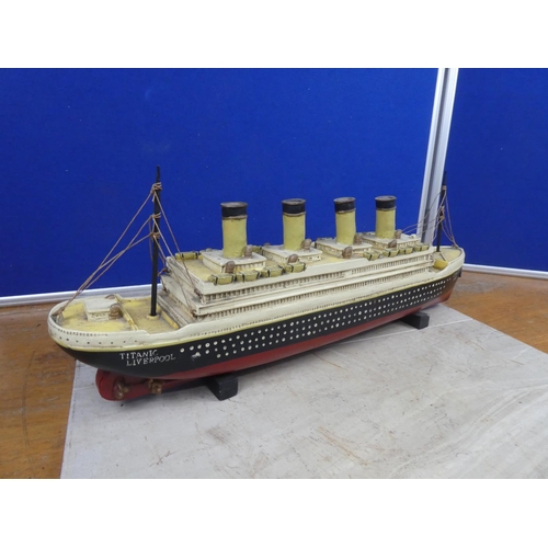 650 - A model of Titanic.